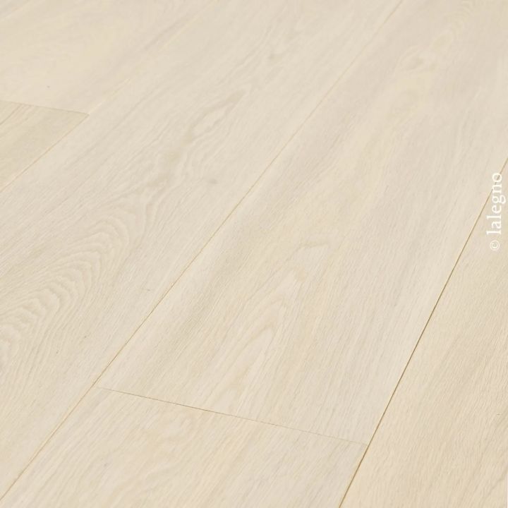 WITMAT-B brossé - vernis blanc - Parquet Essentials 15mm Lalegno