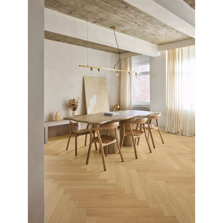 Parquet chêne bâton rompu invisible – Vernis UV – ABC