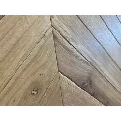 Point de Hongrie structuré (Fiche en cours de création)