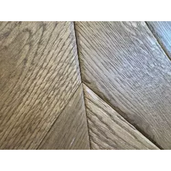 Point de Hongrie structuré ton moyen (Fiche en cours de création)