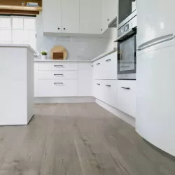 Shadow Mountain Oak – CorkArt 9575 | Sol SPC élégant avec liège Reims