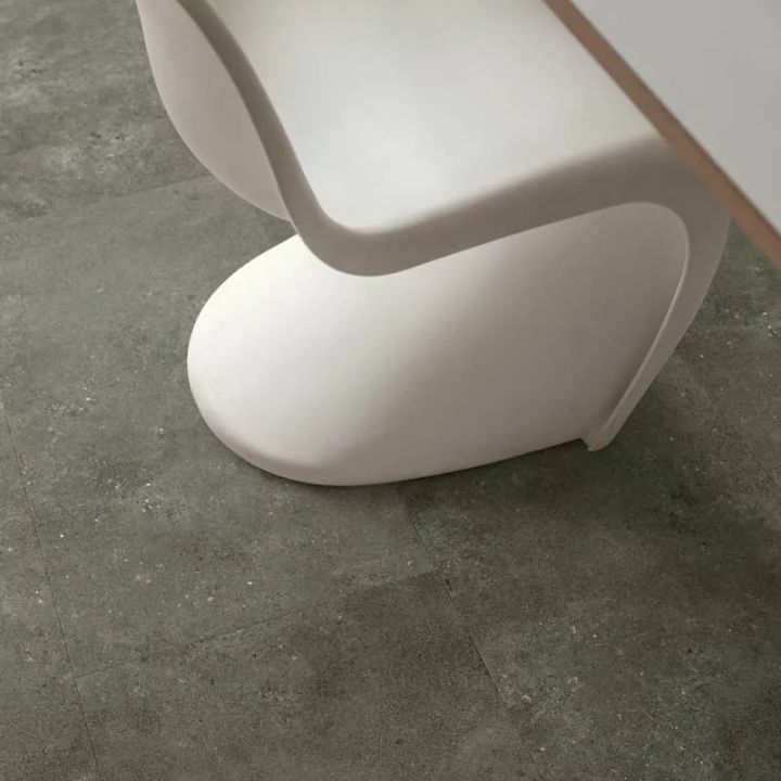 Pierre Rugueuse Foncée PVC Pergo Isefjord 49235