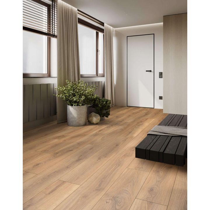 K795 - Ambiance officielle