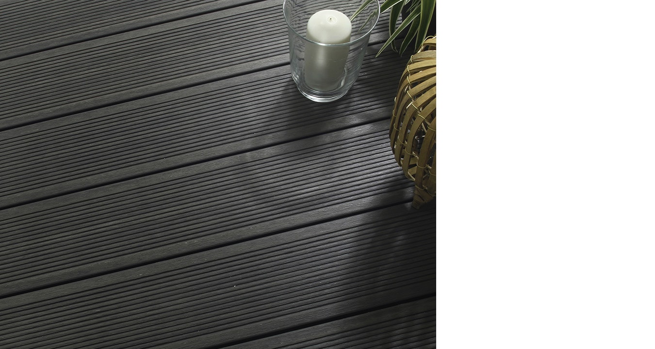 Inspiration de terrasse Fiberdeck Manhattan en situation — visuel de la gamme, coloris illustratif